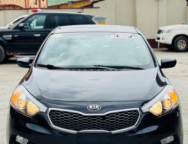 FOREIGN USED 🇱🇷KIA FORTE 2015   for sale In Lagos
