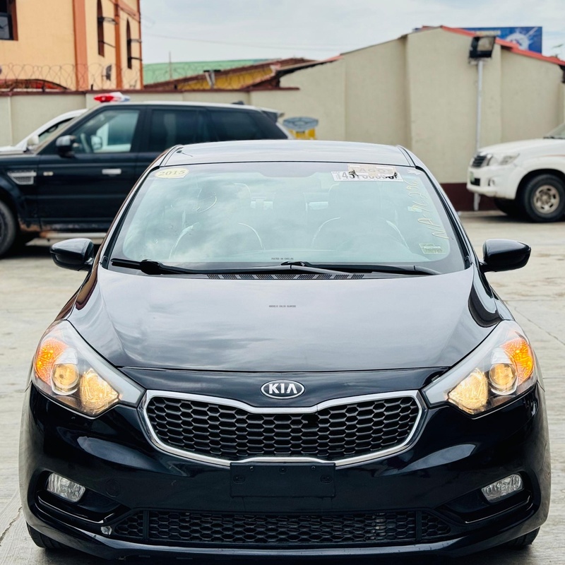 FOREIGN USED 🇱🇷KIA FORTE 2015   for sale In Lagos image