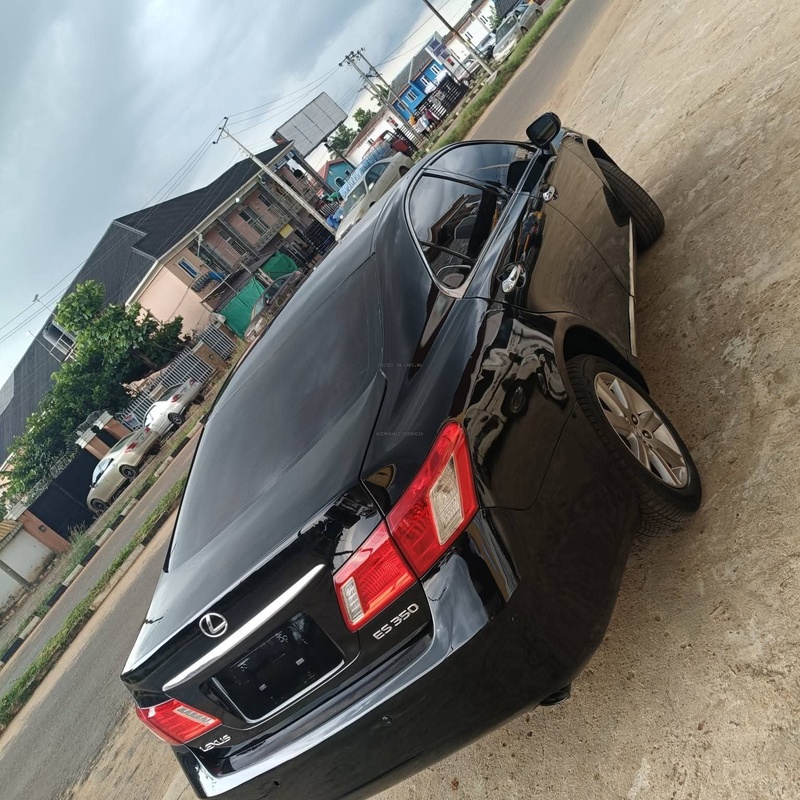 Foreign Used Lexus ES350 2009 for Sale In Rivers image