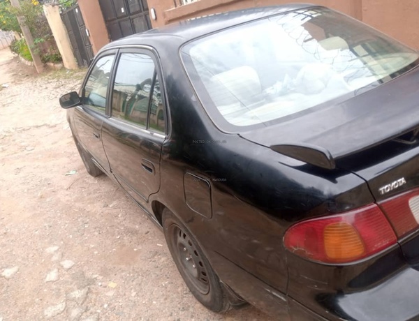 Nigerian Used Toyota Corolla 1999 model for sale in Abuja