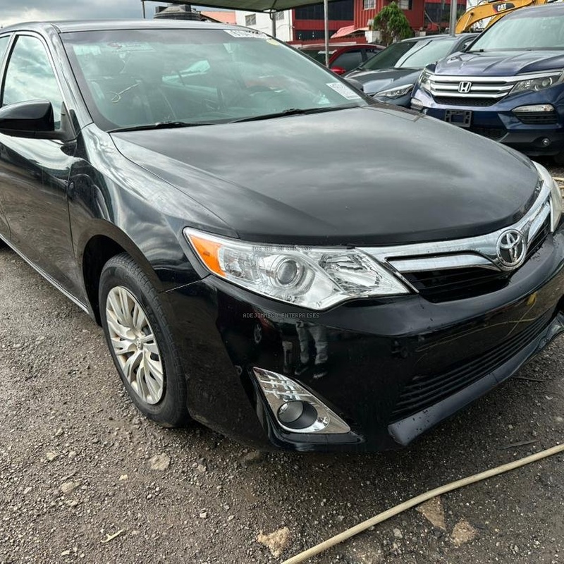Foreign Used Toyota Camry 2014 for Sale In Lagos image