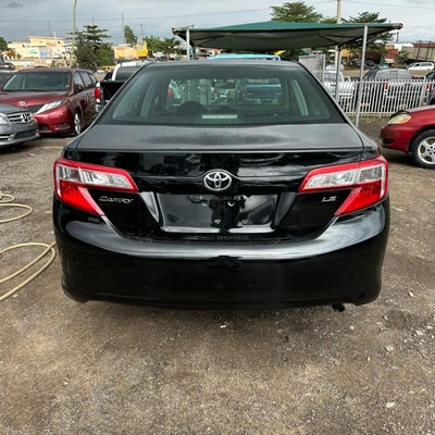 Foreign Used Toyota Camry 2014 for Sale In Lagos