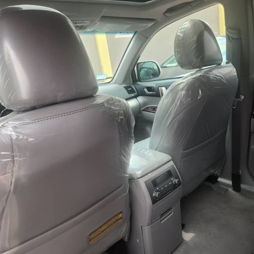 Foreign Used Toyota Highlander 2010 for Sale In Lagos