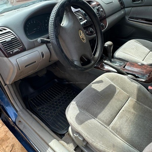 Toyota Camry 2004 for Sale In Lagos