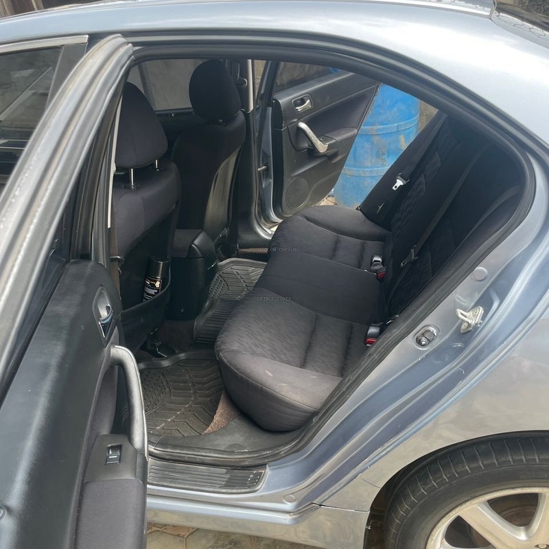 Nigerian Used Honda Accord 2004 for sale  in Lagos image