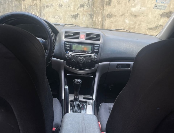 Nigerian Used Honda Accord 2004 for sale  in Lagos