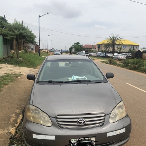 Toyota Corolla 2003...