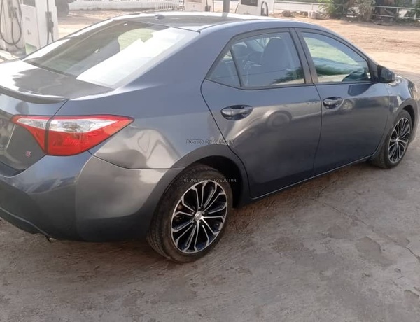FOREIGN USED 2014 TOYOTA COROLLA SPORT