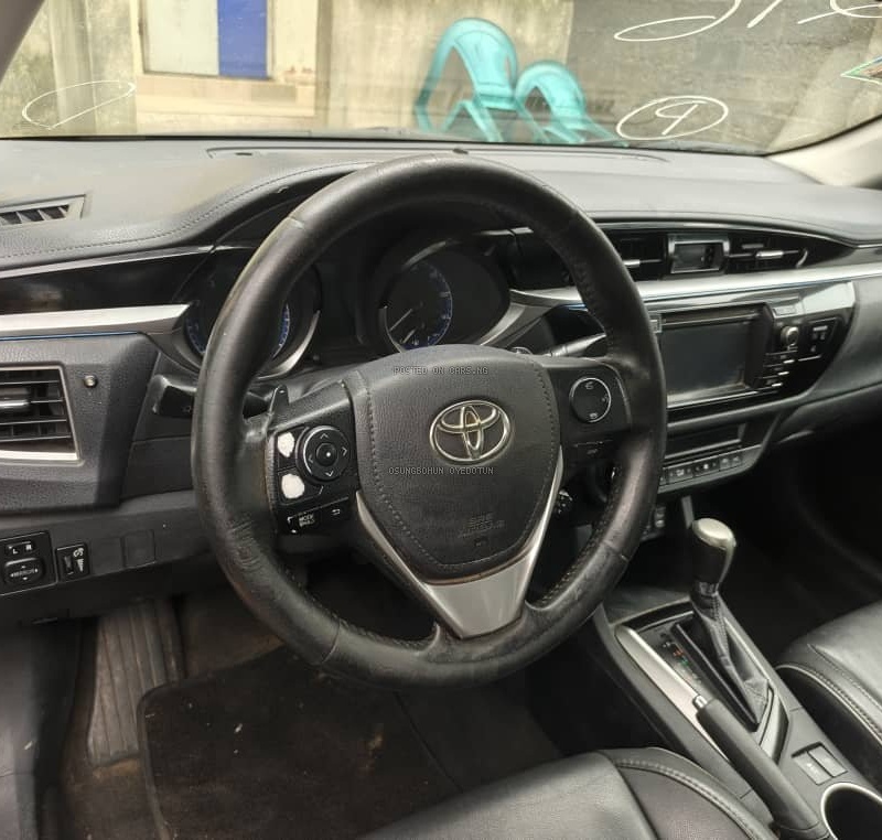 FOREIGN USED 2014 TOYOTA COROLLA SPORT image