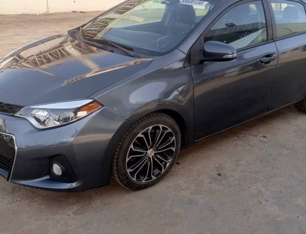 FOREIGN USED 2014 TOYOTA COROLLA SPORT