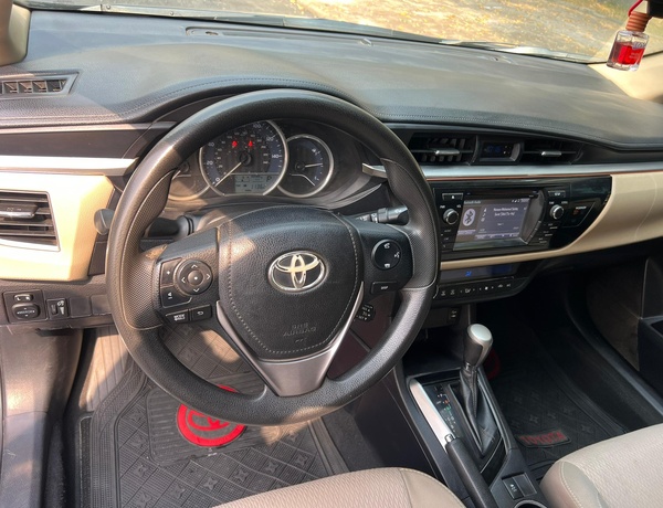 TOYOTA COROLLA LE ECO 2015 FOR SALE IN ABUJA