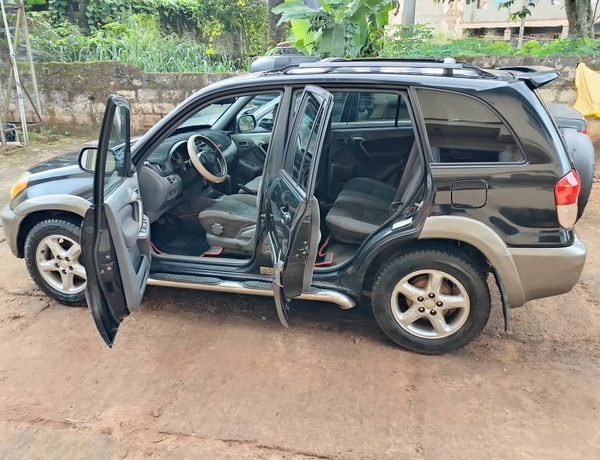 2001 Toyota RAV4 4WD for sale In Anambra State