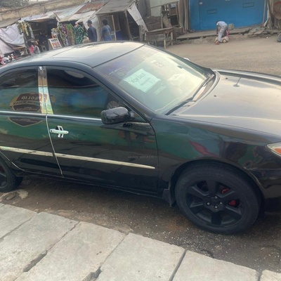 Toyota Camry 2004 for Sale In Lagos