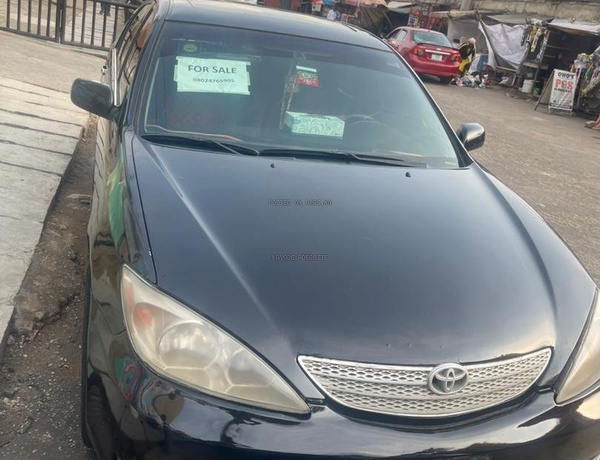 Toyota Camry 2004 for Sale In Lagos