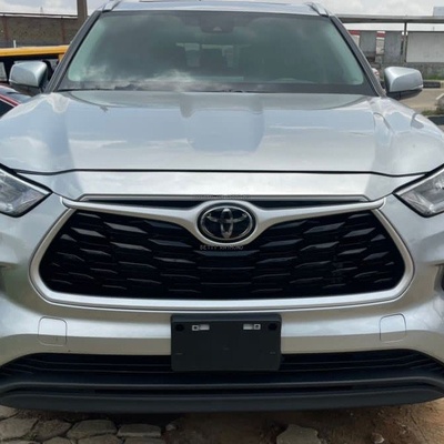 2023 Toyota Highlander Jeep XLE for Sale In Lagos