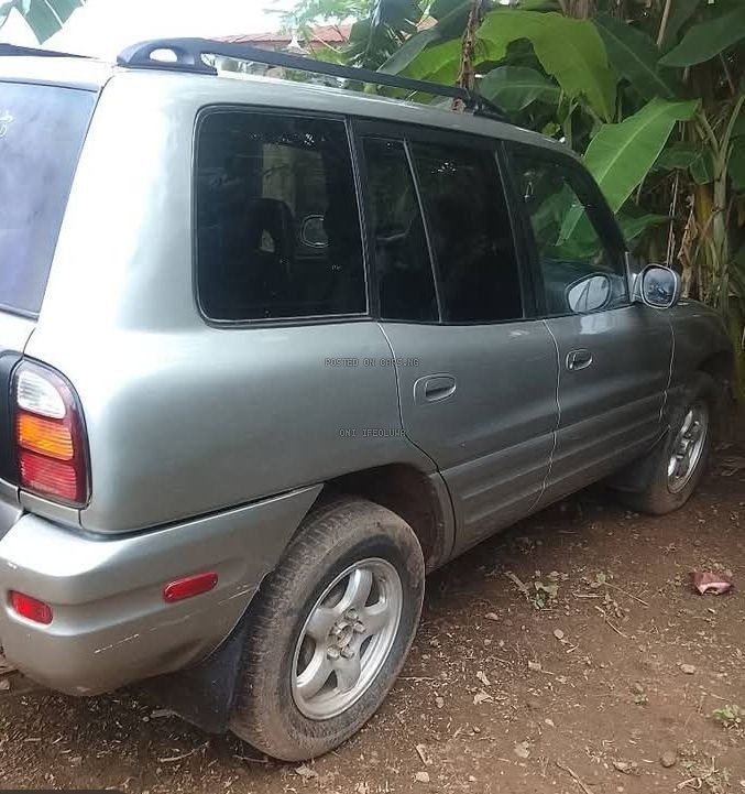Toyota RAV4 2006 for Sale In Ibadan Oyo State image
