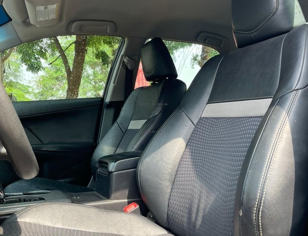 Toyota Camry SE for Sale In Mabuchi Abuja