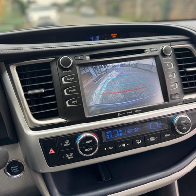 FOREIGN USED TOYOTA HIGHLANDER 2018 FOR SALE IN LAGOS