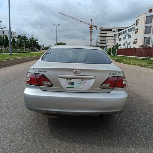 NIGERIAN USED 2004 LEXUS ES330 FOR SALE IN ABUJA