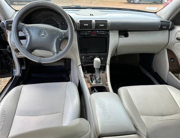 2005 MERCEDES-BENZ C240 IN ABUJA FOR SALE IN ABUJA