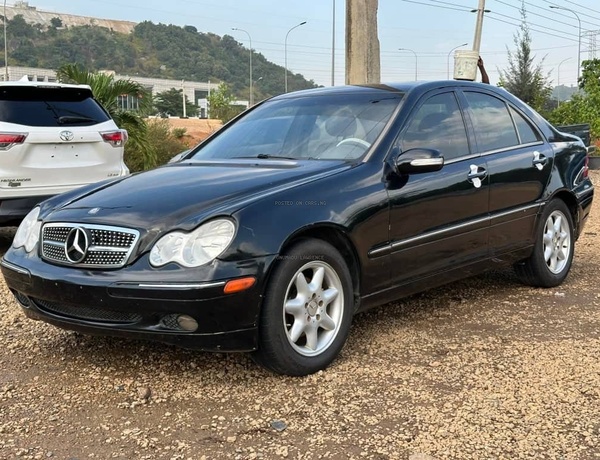 2005 MERCEDES-BENZ C240 IN ABUJA FOR SALE IN ABUJA