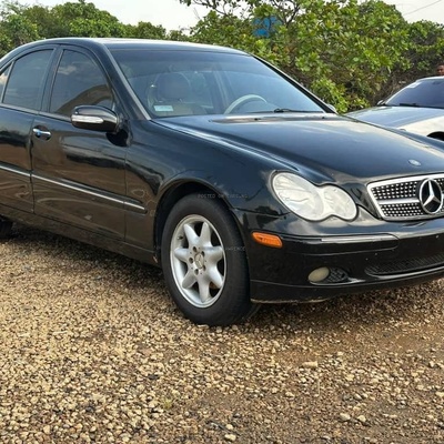 2005 MERCEDES-BENZ C240 IN ABUJA FOR SALE IN ABUJA