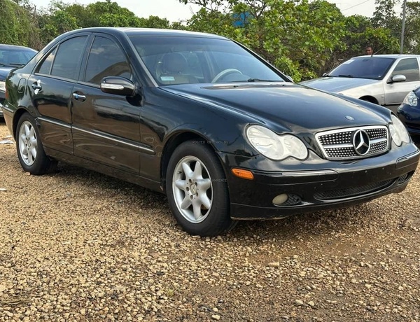 2005 MERCEDES-BENZ C240 IN ABUJA FOR SALE IN ABUJA