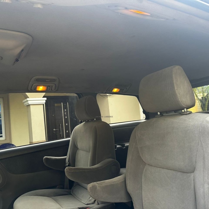 2005 TOYOTA SIENNA FOR SALE IN ABUJA image