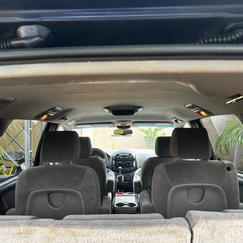 2005 TOYOTA SIENNA FOR SALE IN ABUJA image