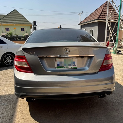 2009 MERCEDES BENZ C300 FOR SALE IN ABUJA