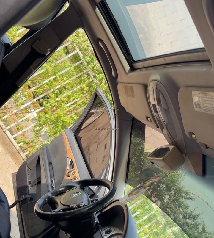 2009 MERCEDES BENZ E350 FOR SALE IN ABUJA image