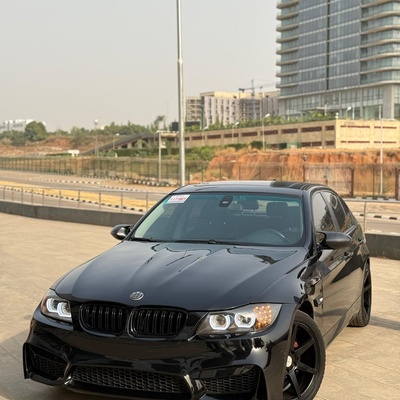 2009 BMW E90 3 series FOR SALE IN ABUJA