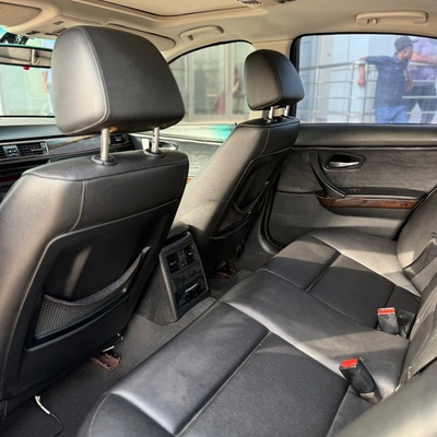 2009 BMW E90 3 series FOR SALE IN ABUJA