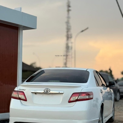 2010 TOYOTA CAMRY SE FOR SALE IN ABUJA