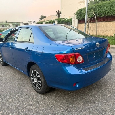 FOREIGN USED 2010 TOYOTA COROLLA LE IN ABUJA