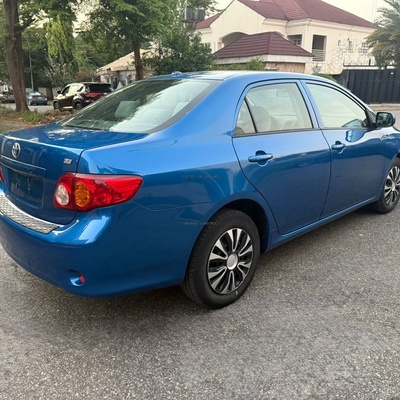FOREIGN USED 2010 TOYOTA COROLLA LE IN ABUJA