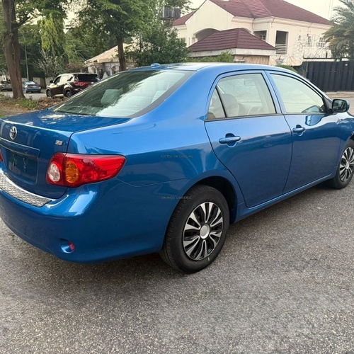 FOREIGN USED 2010 TOYOTA COROLLA LE IN ABUJA
