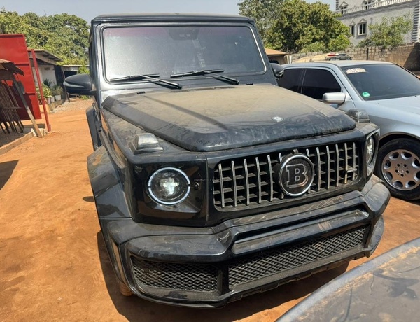 2009 WELL UPGRADED TO 2010 GWAGON FOR SALE IN ABUJA