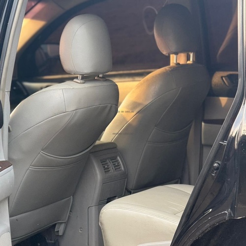 2010 TOYOTA HIGHLANDER FOR SALE IN ABUJA