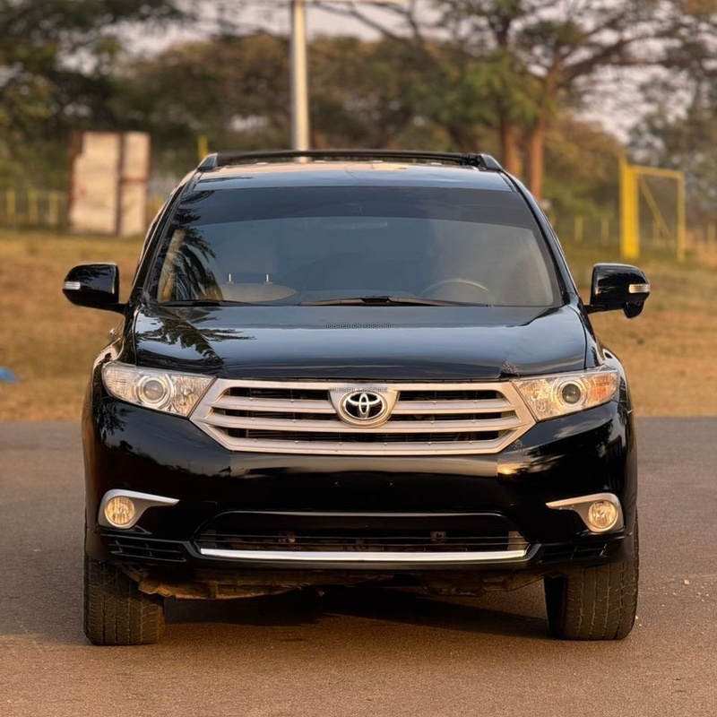 2010 TOYOTA HIGHLANDER FOR SALE IN ABUJA image