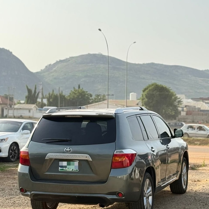 2010 TOYOTA HIGHLANDER LIMITED EDITION FOR SALE IN ABUJA image