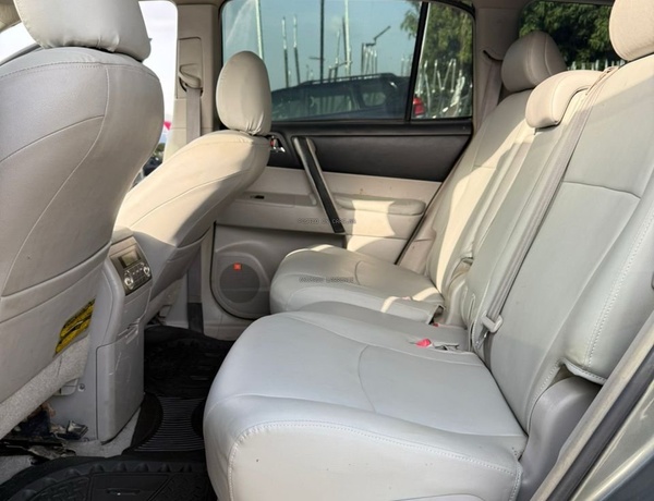 2010 TOYOTA HIGHLANDER LIMITED EDITION FOR SALE IN ABUJA