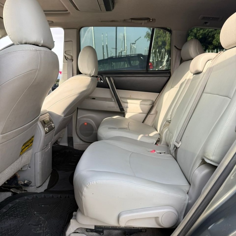 2010 TOYOTA HIGHLANDER LIMITED EDITION FOR SALE IN ABUJA image