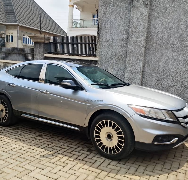 2010 HONDA CROSSTOUR FOR SALE IN ABUJA image