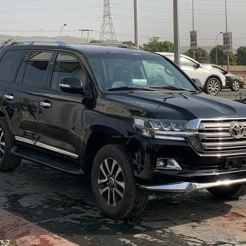 2010 TOYOTA LANDCRUISER V6 FOR SALE IN ABUJA