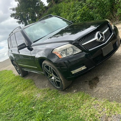 2011  MERCEDES BENZ GLK350 FOR SALE IN ABUJA