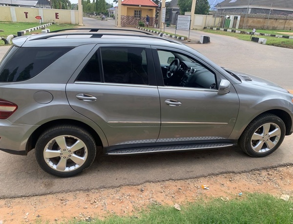 2011 MERCEDES BENZ ML350 FOR SALE IN ABUJA