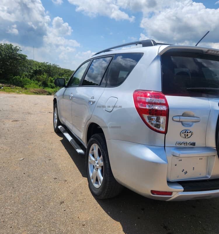 2012 RAV4 FOR SALE IN ABUJA image