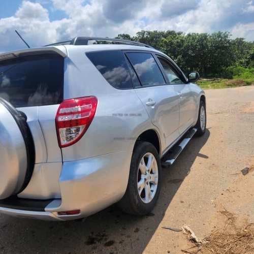 2012 RAV4 FOR SALE IN ABUJA
