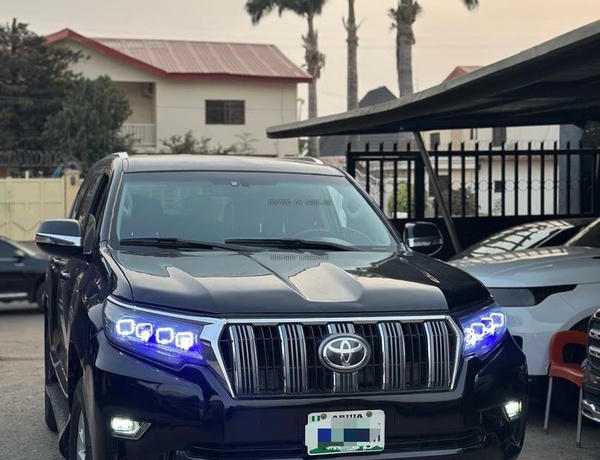2012 TOYOTA HIGHLANDER PRADO FOR SALE IN ABUJA